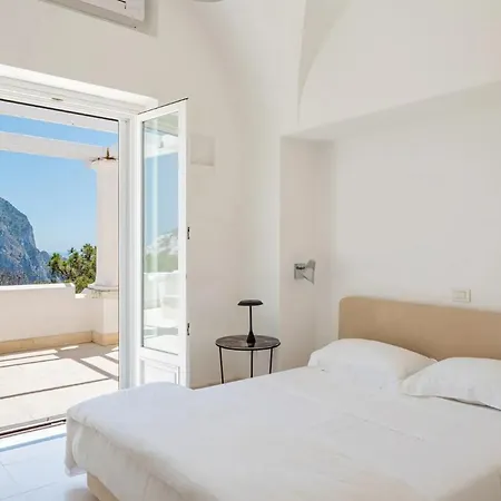 Crotta Felci * Capri